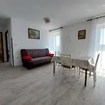 Ivan Apartment *