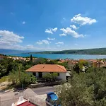 Ivan Apartment *