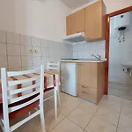 Ivan Apartment Cizici