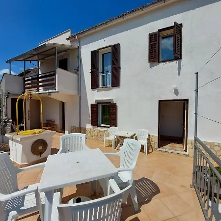 Ivan Διαμέρισμα *